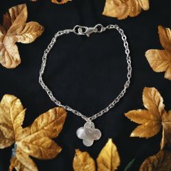 Bracelet doré ou argenté croix en nacre