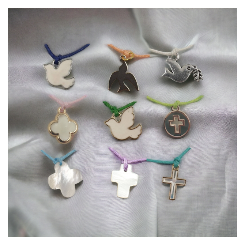 Collier cordon et pendentif Collier cordon et pendentif