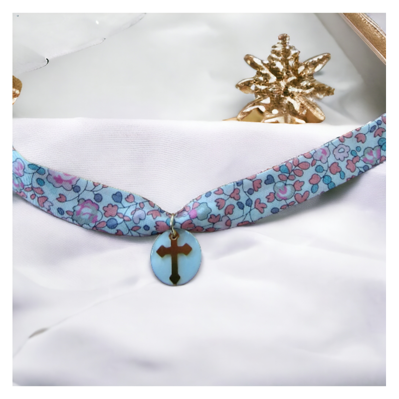 collier liberty, communion, collier liberty, communion,