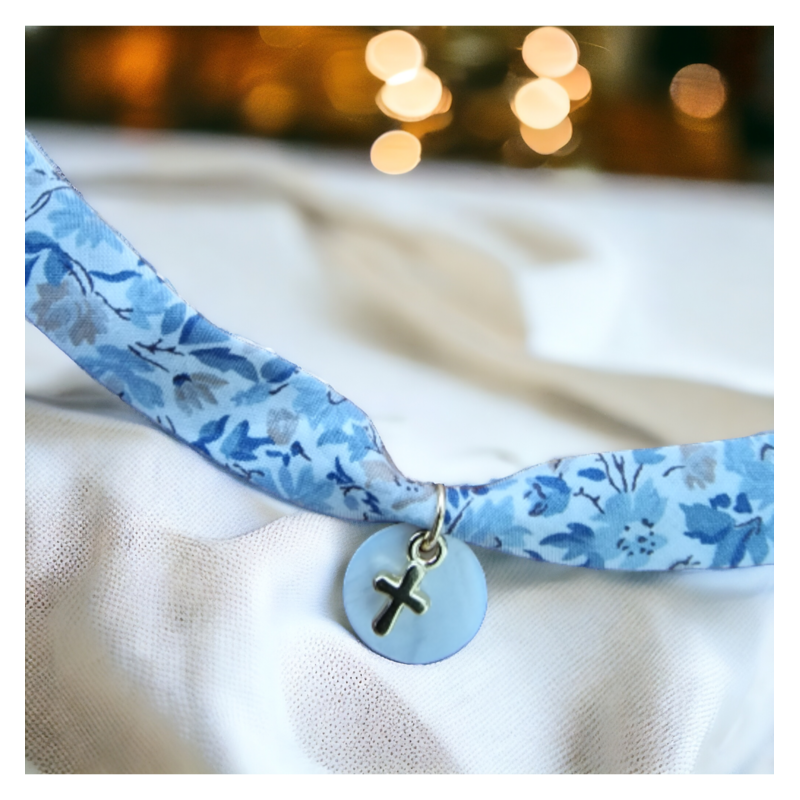 collier liberty, communion, collier liberty, communion,