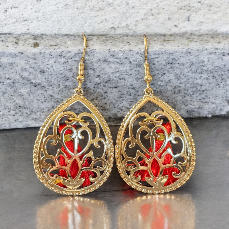 Boucles d'oreilles Liz rouges Boucles d'oreilles Liz rouges